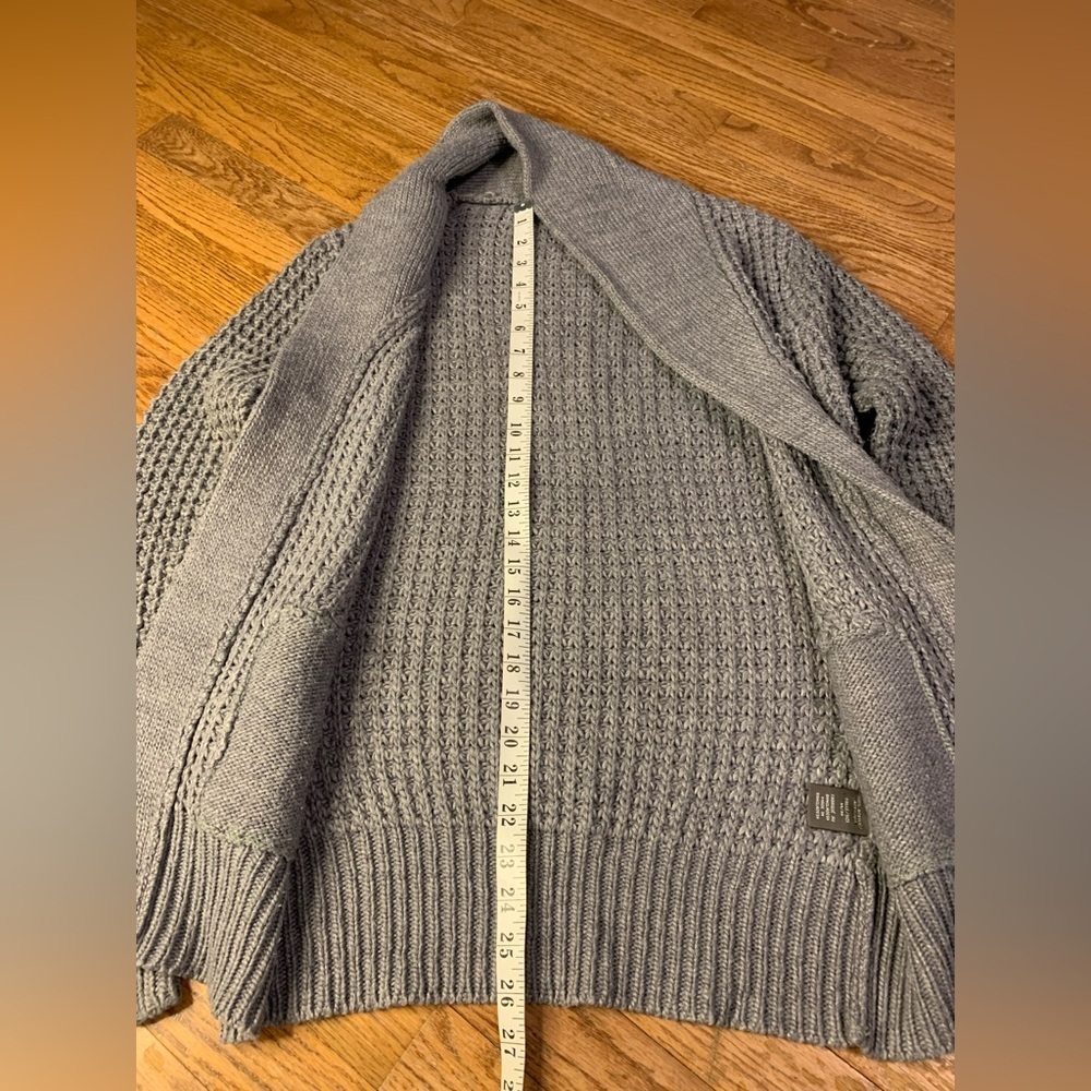 Suzy Shier Grey Waffle Knit Shawl Collar Cardigan - Size M - Picture 5 of 7